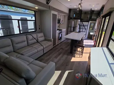 2026 Coachmen RV Catalina Destination Series photo 10