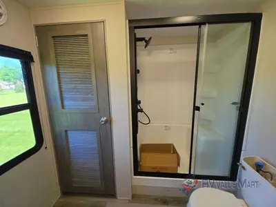 2026 Coachmen RV Catalina Destination Series photo 26