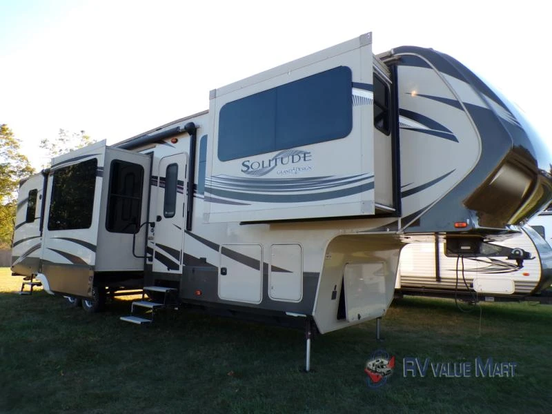 2015 Grand Design Solitude exterior