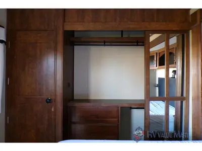 2015 Grand Design Solitude photo 32