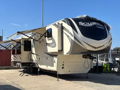 Used 2019 Grand Design Solitude 385GK R