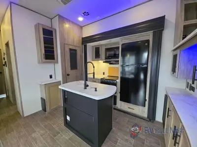 2022 Forest River RV Cherokee Arctic Wolf Suite photo 13