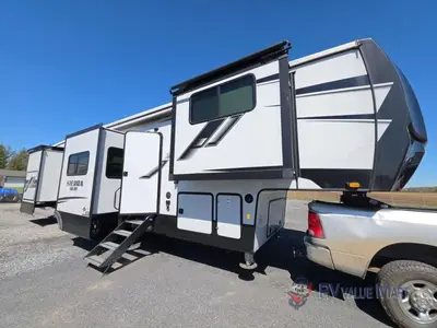 Used 2022 Forest River RV Sierra Luxury 38FKOK