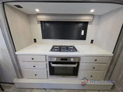 2022 Forest River RV Sierra Luxury photo 11
