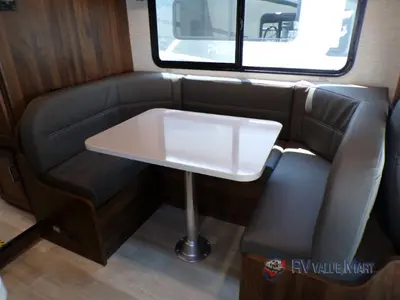 2025 Winnebago Minnie Winnie photo 33