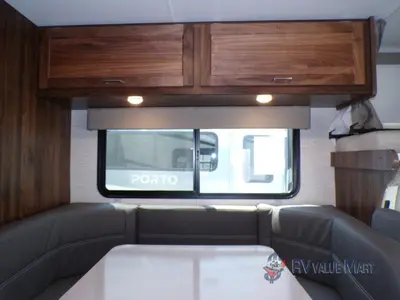 2025 Winnebago Minnie Winnie photo 34