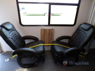 2023 Coachmen RV Adrenaline photo 36