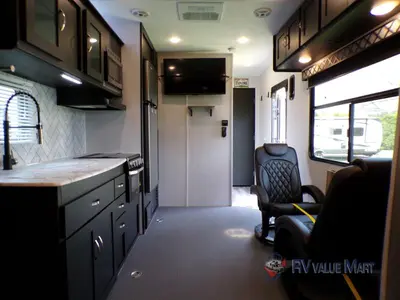 2023 Coachmen RV Adrenaline photo 23