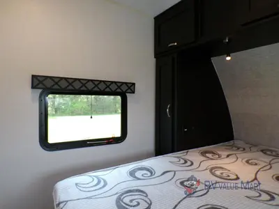 2023 Coachmen RV Adrenaline photo 34