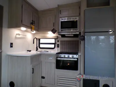 2026 Coachmen RV Catalina Trail Blazer photo 17