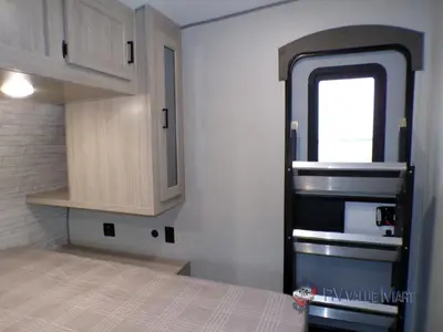 2026 Coachmen RV Catalina Trail Blazer photo 22