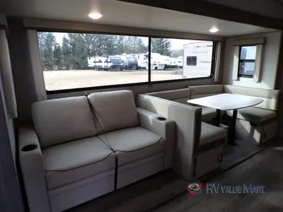 2026 Coachmen RV Catalina Trail Blazer photo 15