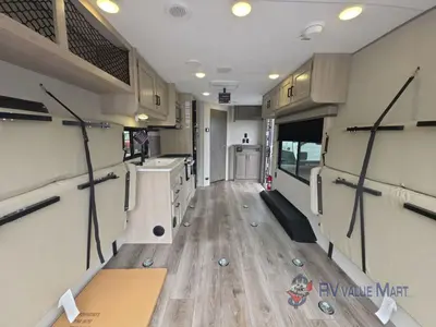 2026 Coachmen RV Catalina Trail Blazer photo 10