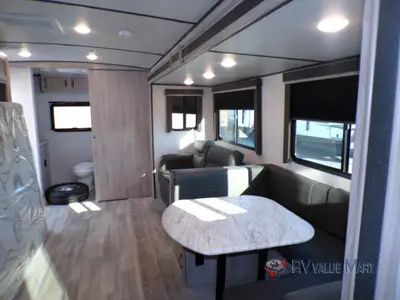 2021 Coachmen RV Spirit Ultra Lite photo 25