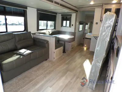 2021 Coachmen RV Spirit Ultra Lite photo 26