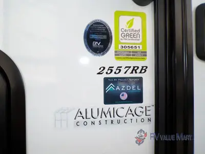 2021 Coachmen RV Spirit Ultra Lite photo 6