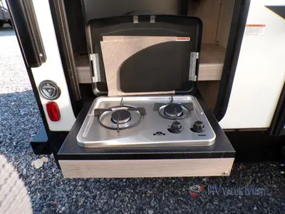 2021 Coachmen RV Spirit Ultra Lite photo 22