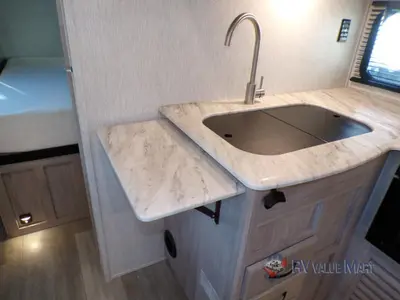 2021 Coachmen RV Spirit Ultra Lite photo 48