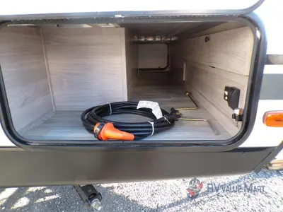 2021 Coachmen RV Spirit Ultra Lite photo 9