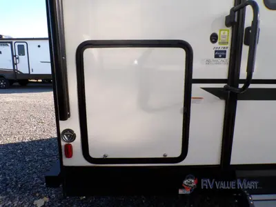 2021 Coachmen RV Spirit Ultra Lite photo 19