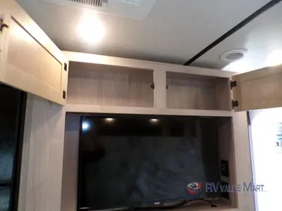 2021 Coachmen RV Spirit Ultra Lite photo 36