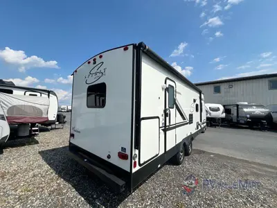 2021 Coachmen RV Spirit Ultra Lite photo 9