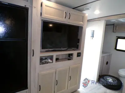 2021 Coachmen RV Spirit Ultra Lite photo 39