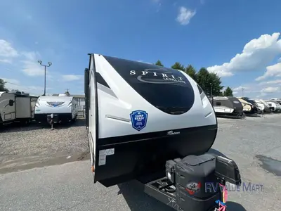 2021 Coachmen RV Spirit Ultra Lite photo 4