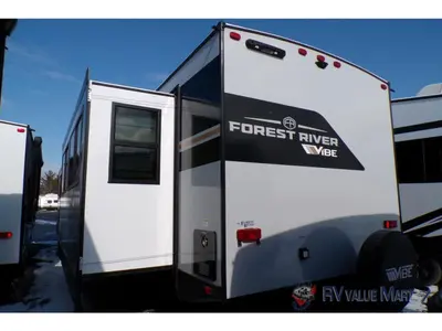 2025 Forest River RV Vibe photo 3