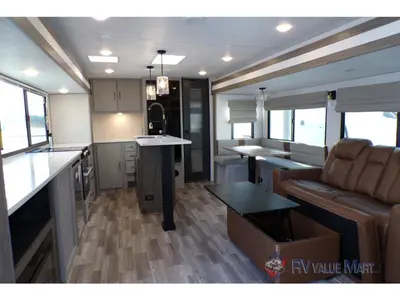 2025 Forest River RV Vibe photo 18