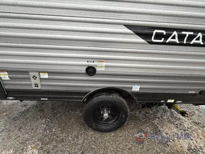 2025 Coachmen RV Catalina Summit Series 7 photo 4