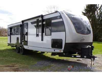 New 2025 Forest River RV Vibe 2800RL