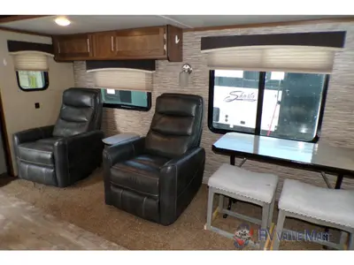 2019 Gulf Stream RV Conquest photo 11