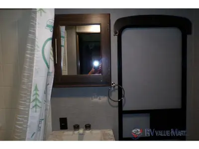 2019 CrossRoads RV Zinger photo 31