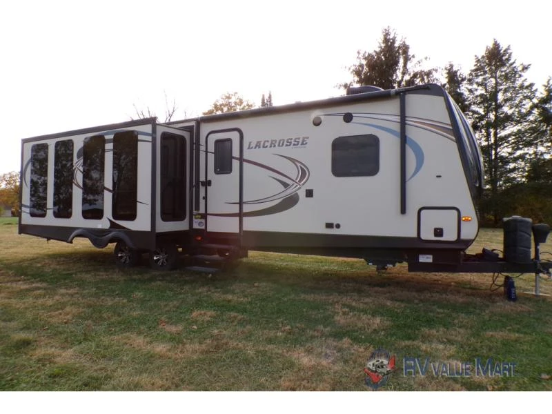 2016 Prime Time RV LaCrosse exterior