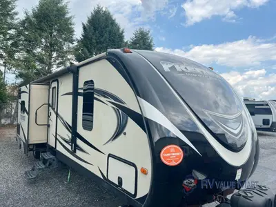 Used 2017 Keystone RV Premier Ultra Lite 34BHPR