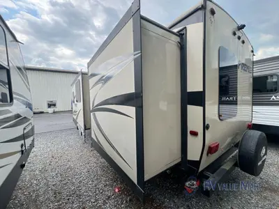 2017 Keystone RV Premier Ultra Lite photo 8