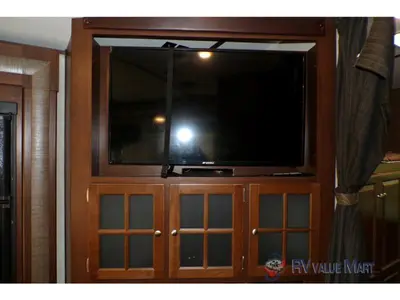 2017 Keystone RV Premier Ultra Lite photo 19