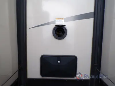 2017 Keystone RV Premier Ultra Lite photo 11