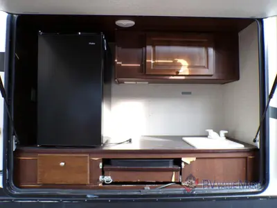2017 Keystone RV Premier Ultra Lite photo 12