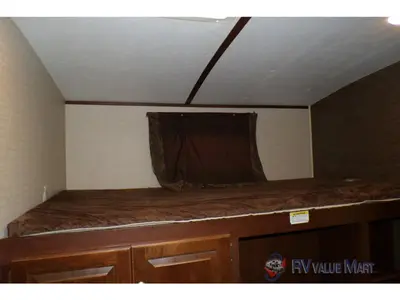 2017 Keystone RV Premier Ultra Lite photo 24