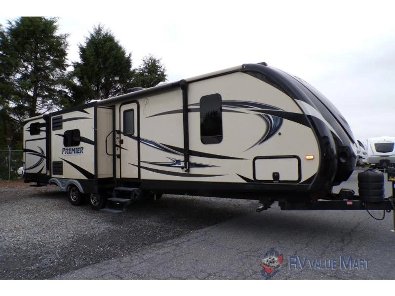 2017 Keystone RV Premier Ultra Lite exterior