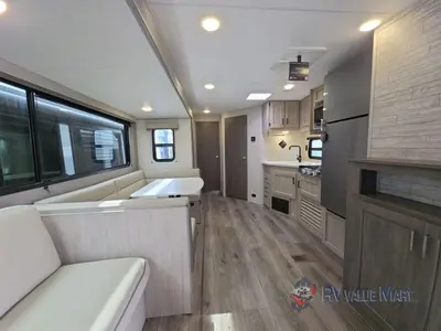 2026 Coachmen RV Catalina Summit Series 8 photo 10