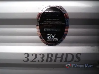 2026 Coachmen RV Catalina Legacy Edition photo 5