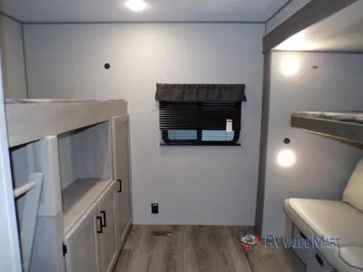 2026 Coachmen RV Catalina Legacy Edition photo 28