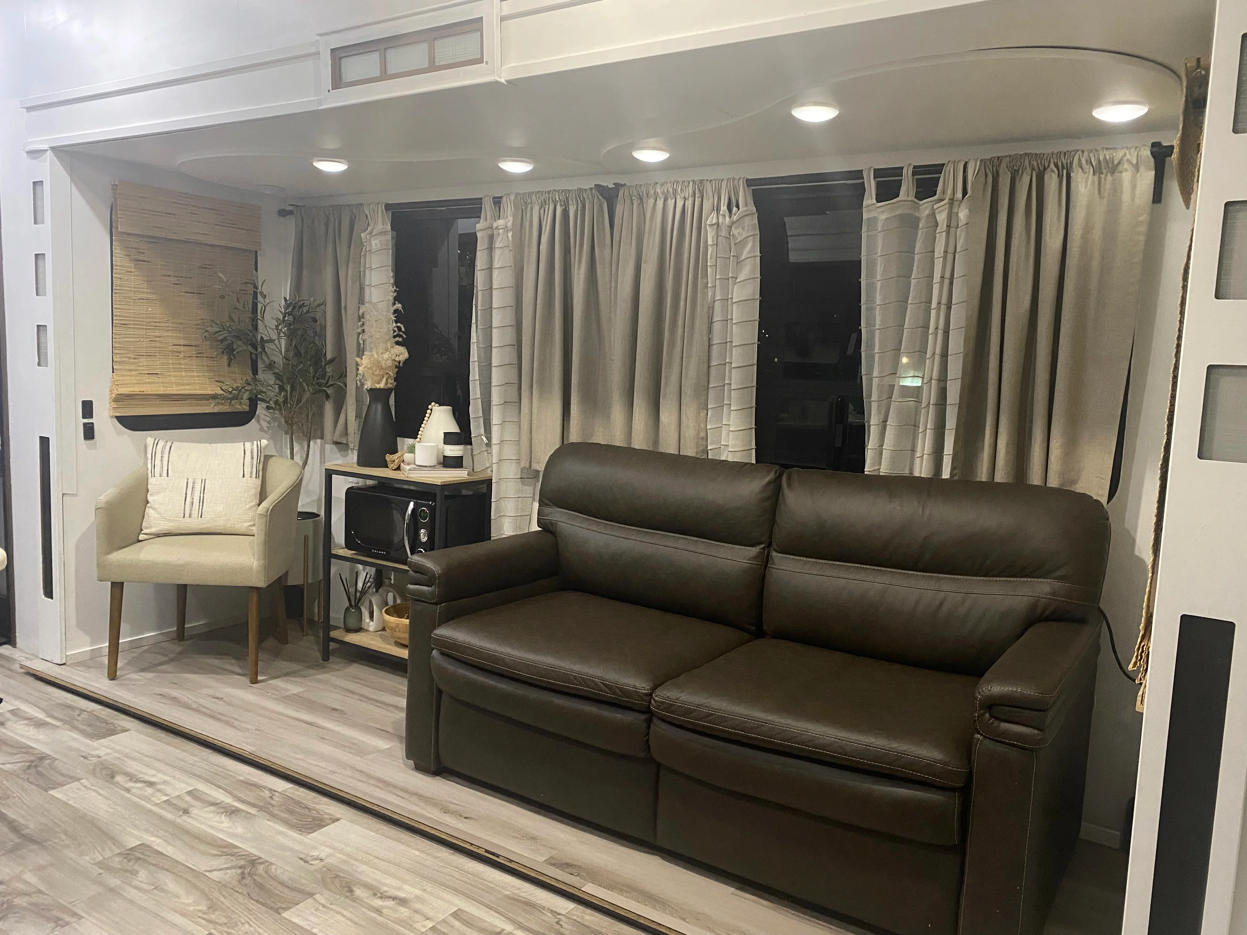 2019 KEYSTONE COUGAR exterior