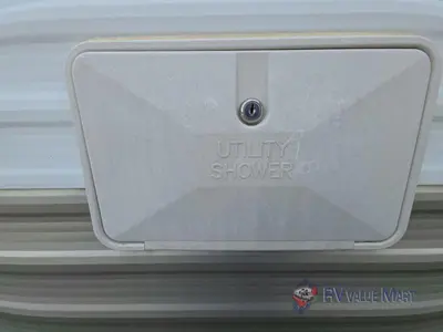 2012 CrossRoads RV Zinger photo 8