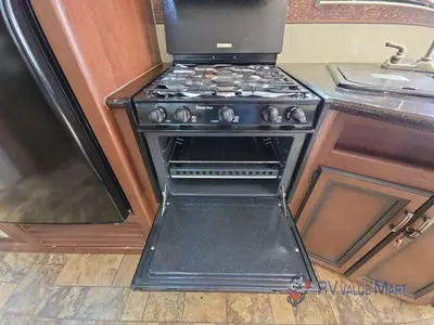 2012 CrossRoads RV Zinger photo 17