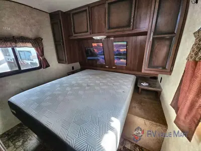 2012 CrossRoads RV Zinger photo 19