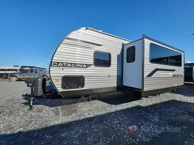 2026 Coachmen RV Catalina Legacy Edition photo 2